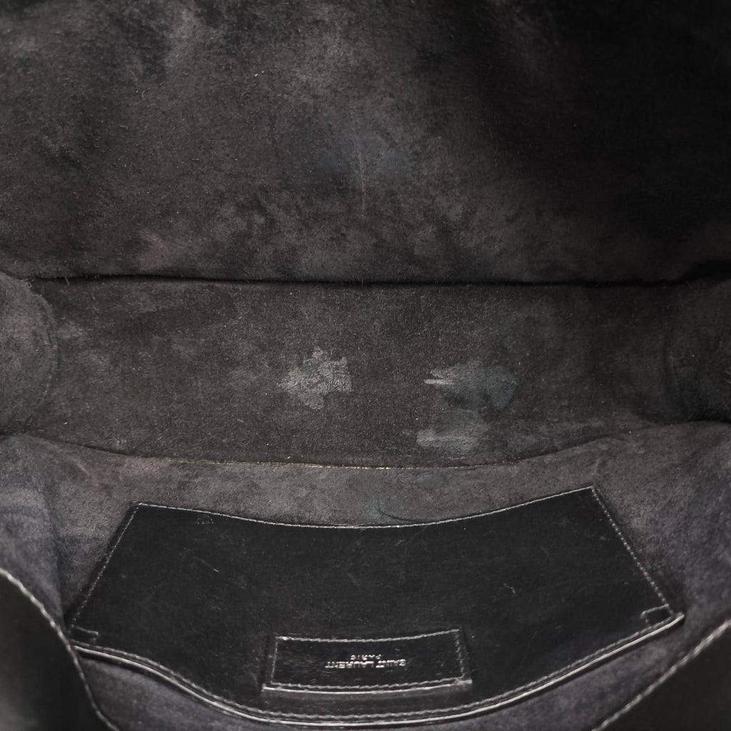 Saint Laurent Betty Black Leather Shoulder — view 9