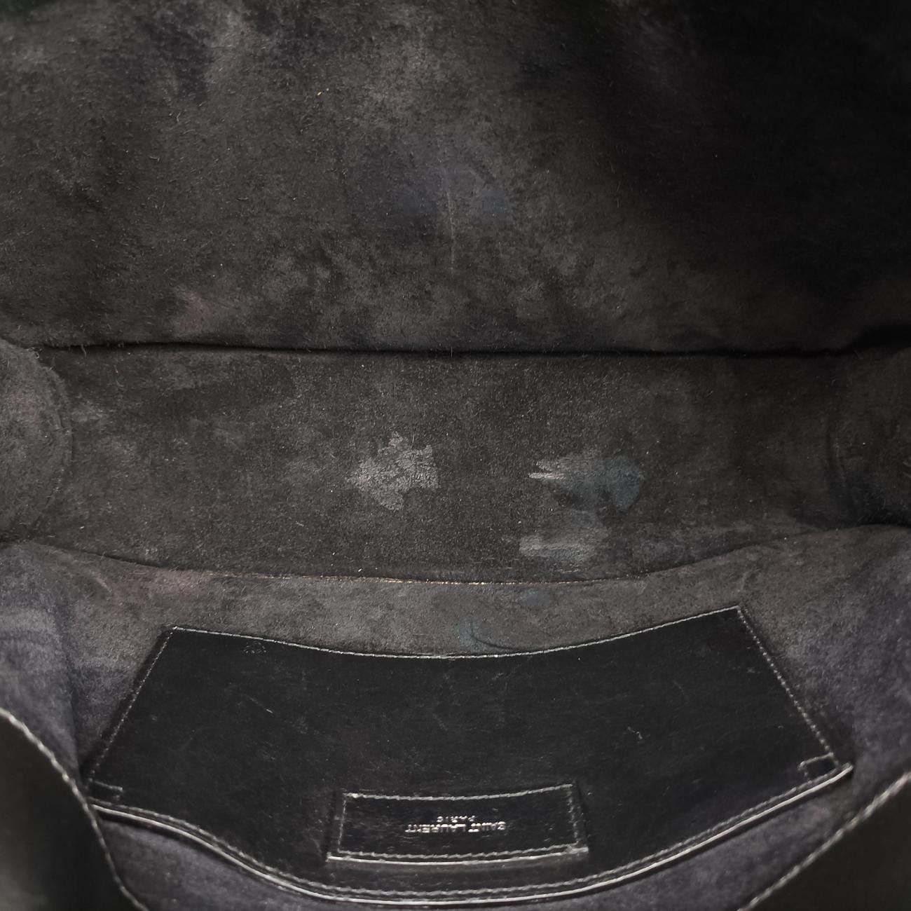 Saint Laurent Betty Black Leather Shoulder — view 9