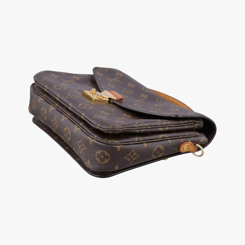 Louis Vuitton Pochette Metis MM Monogram Brown Canvas Handbag — view 4