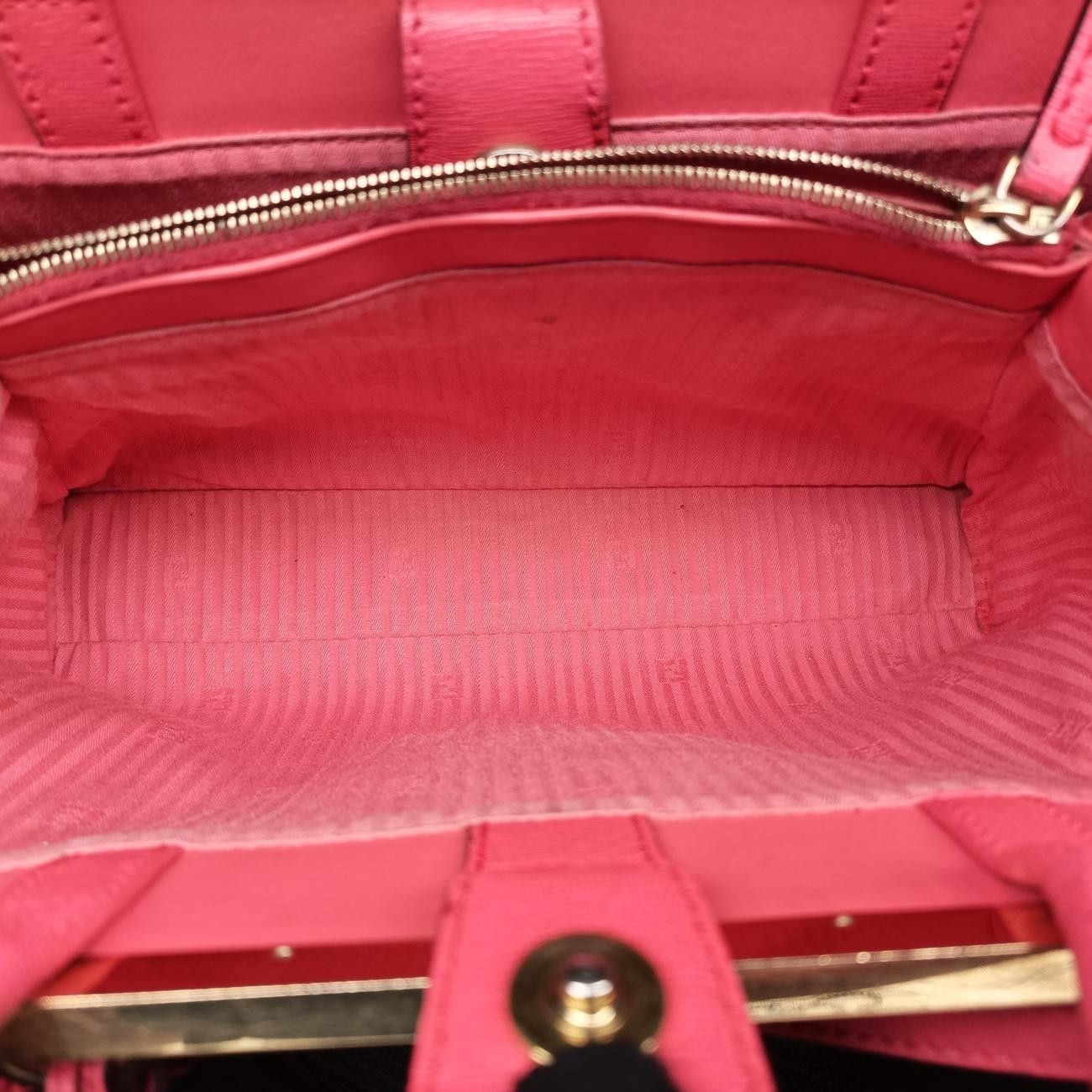 Fendi Petit Toujour Pink Leather Shoulder — view 9