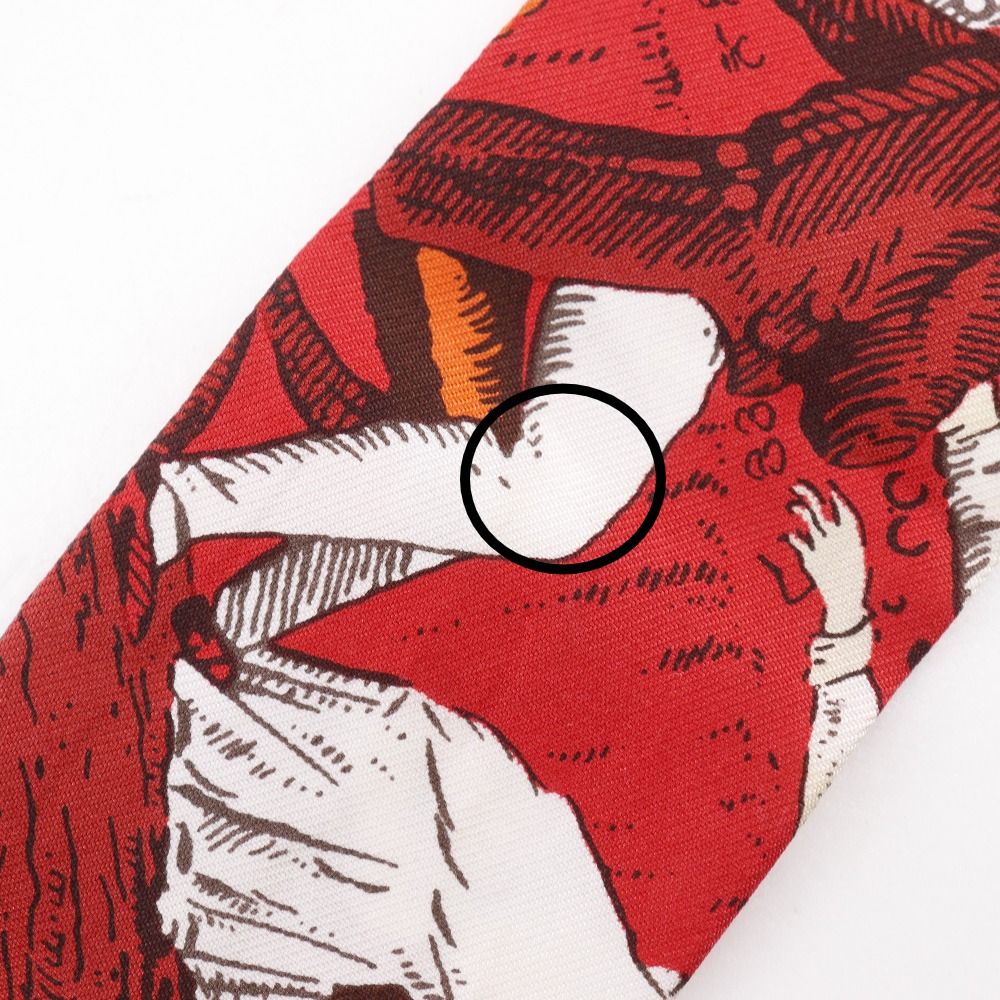 Hermes Twilly Jeu Des Omnibus Et Dames Blanches and White Game Silk Pink Scarf — view 4