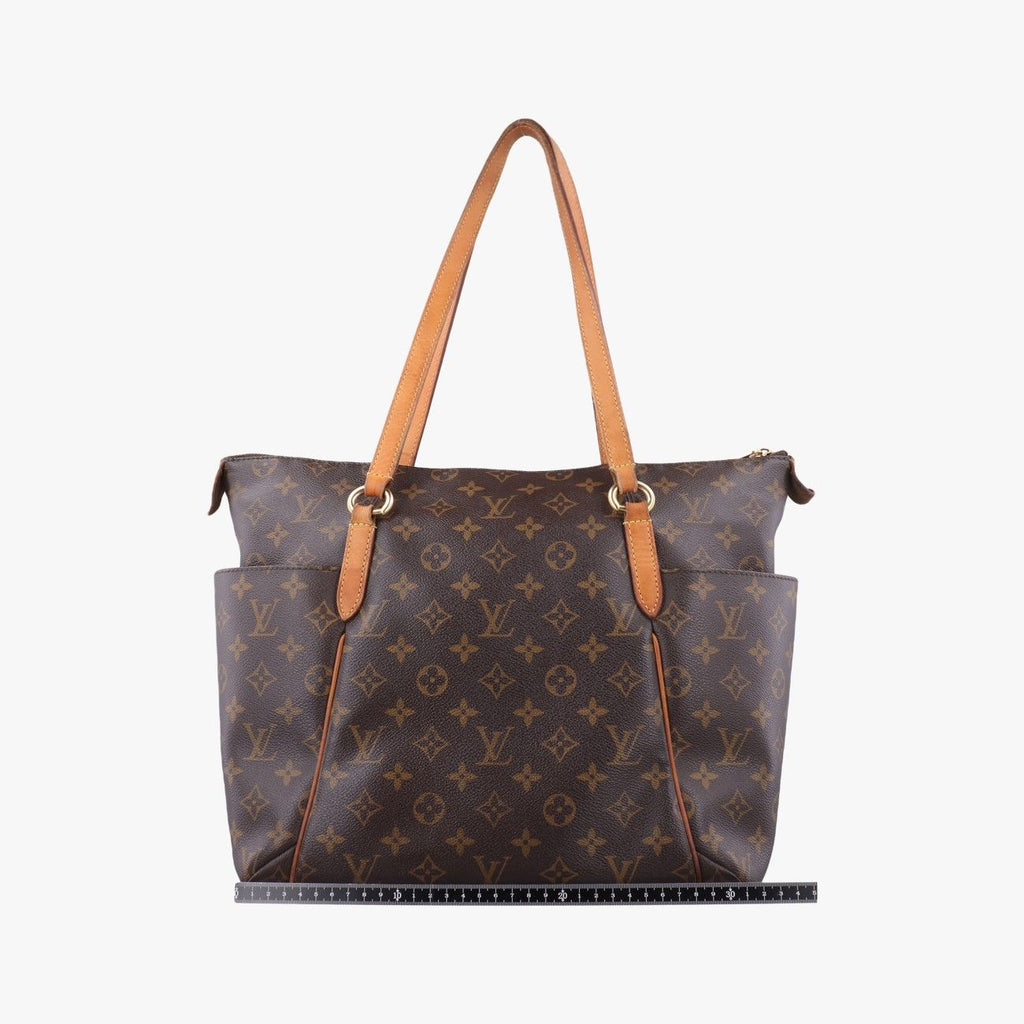 Louis Vuitton Totally MM Monogram Brown Canvas Shoulder — view 2