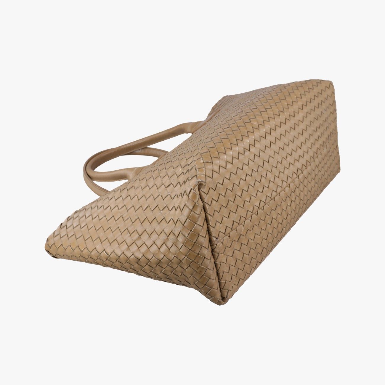 Bottega Veneta Cabas MM Brown Leather Is Listed Handbag — view 7