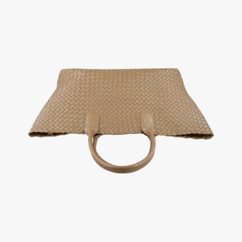 Bottega Veneta Cabas MM Brown Leather Is Listed Handbag — view 8