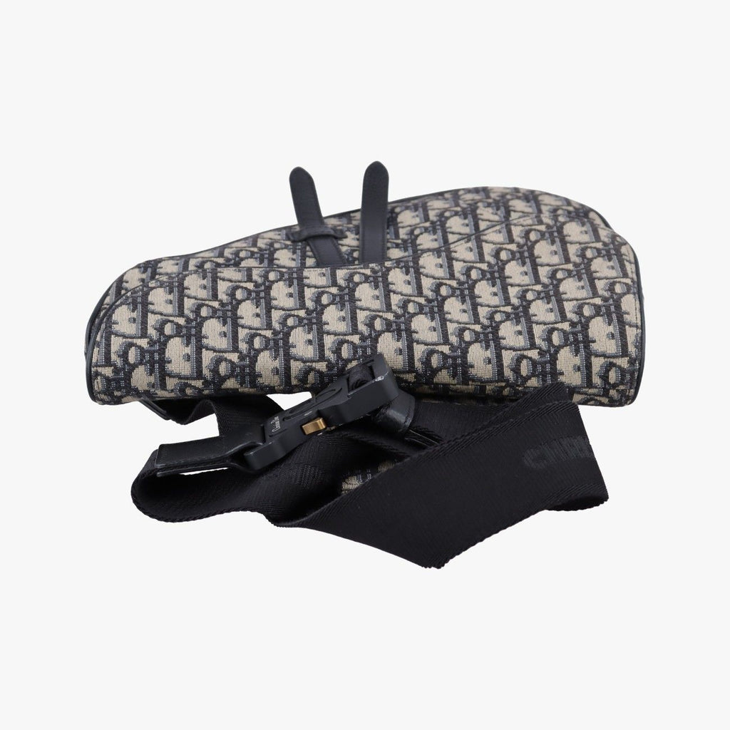Dior Saddle Navy Jacquard Leather Handbag — view 8