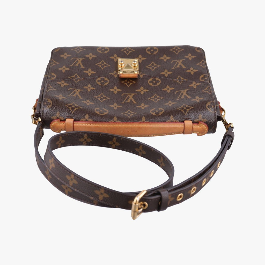 Louis Vuitton Pochette Metis MM Monogram Brown Canvas Handbag — view 8
