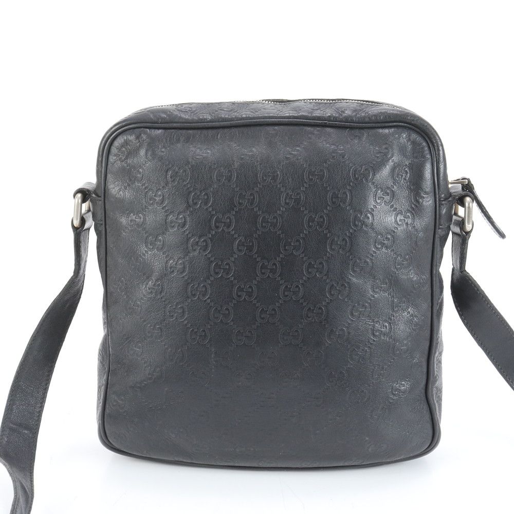 Gucci Guccissima Leather Shoulder Bag Crossbody Messenger Black — view 3