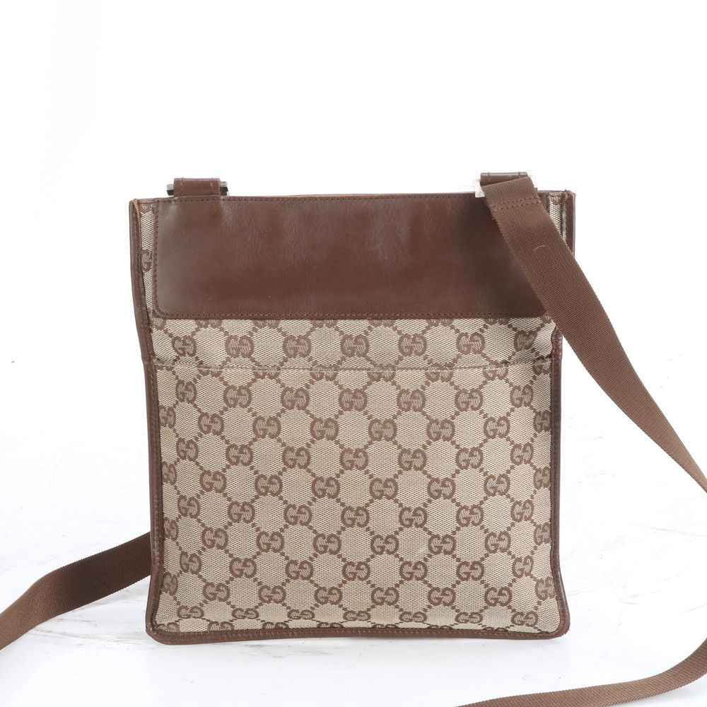 Gucci GG Canvas Leather Shoulder Bag Crossbody Messenger Brown — view 3