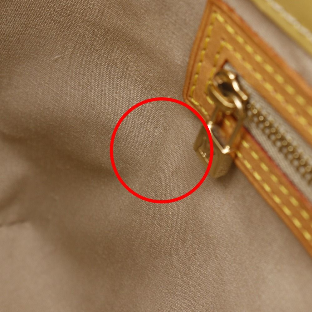 Louis Vuitton Reed PM Monogram Vernis Beige Handbag — view 8