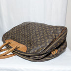 Louis Vuitton Alize de Poche Monogram Boston — view 3