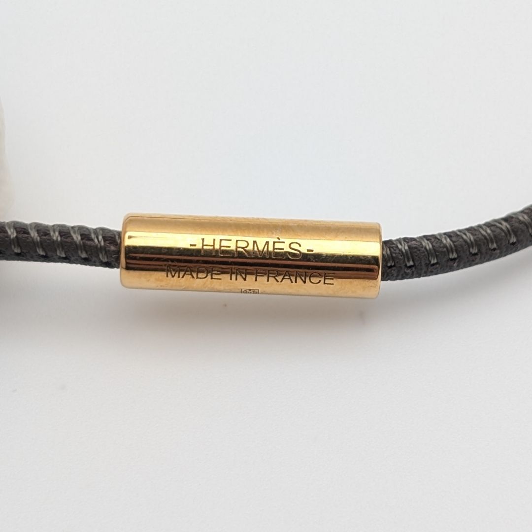 Hermes Montpetit Kelly GM Etain Leather Gray Gold Bag Motif Necklace — view 9