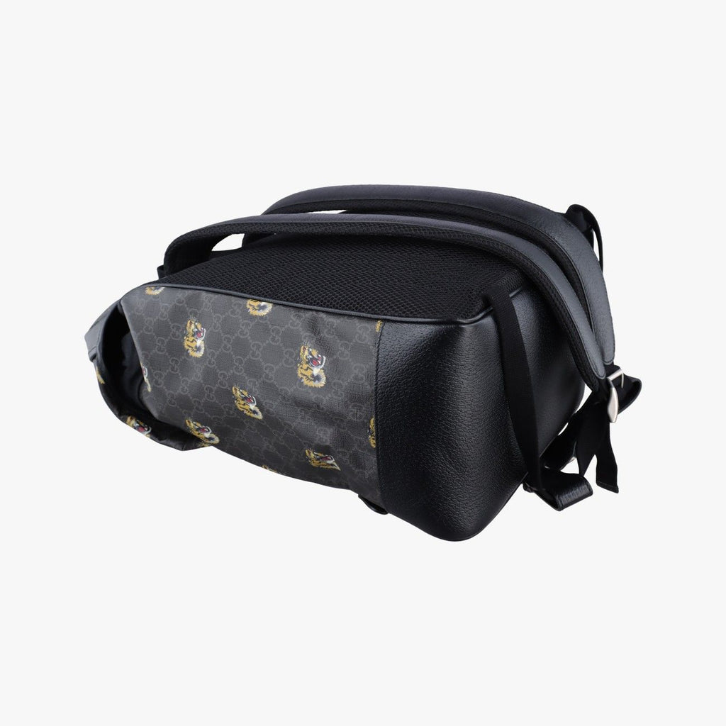 Gucci Interlocking Black GG Supreme Canvas Leather Backpack — view 7