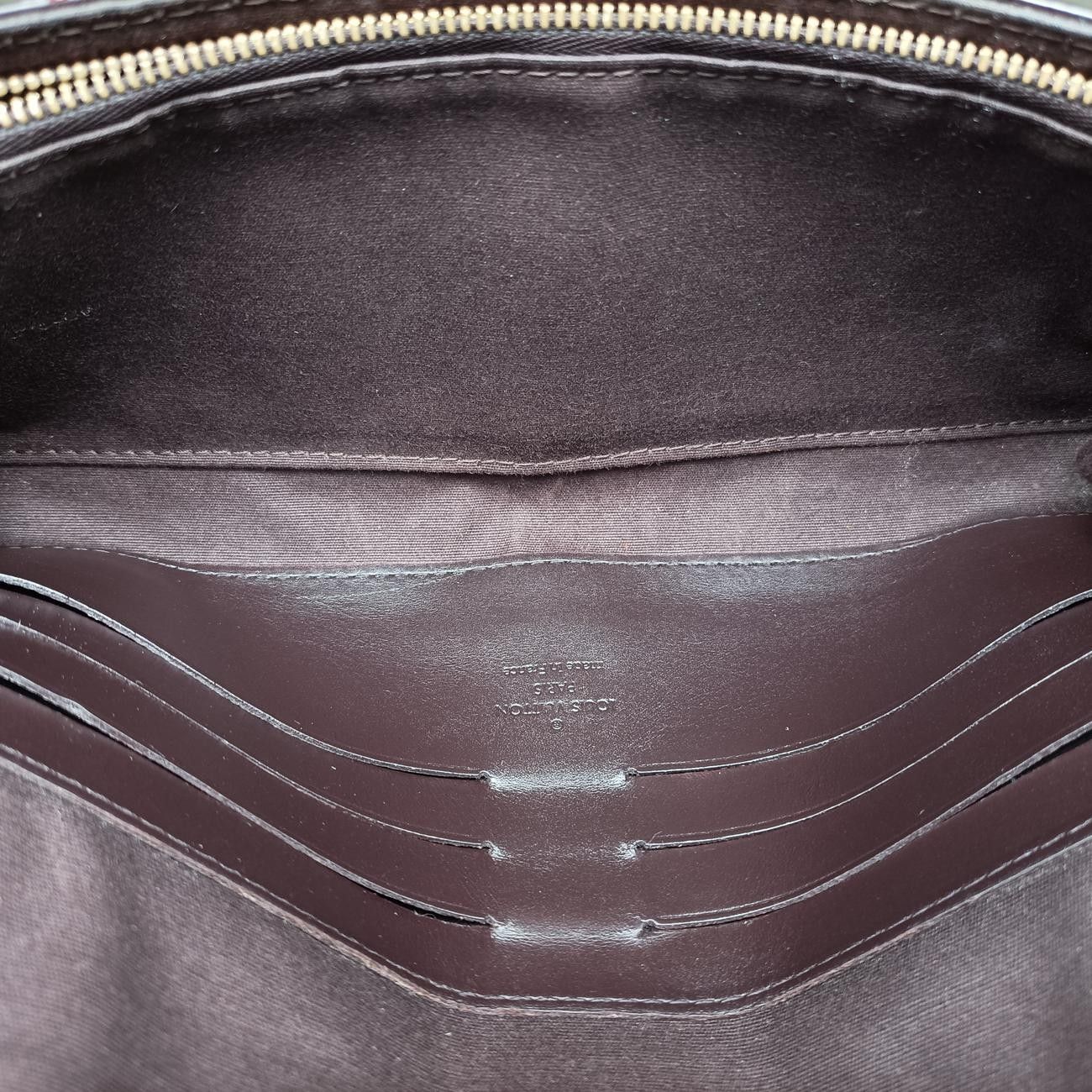 Louis Vuitton Sunset Boulevard Amarante Vernis Shoulder — view 9