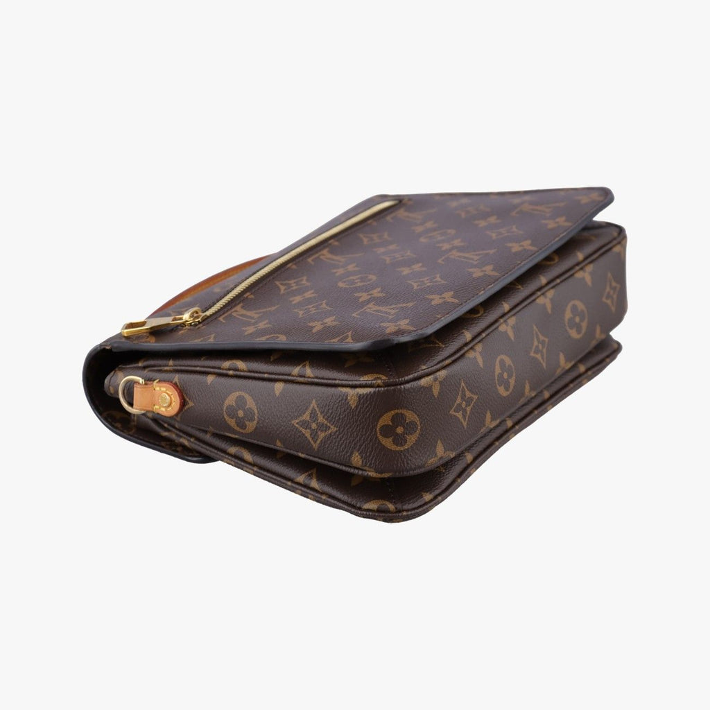 Louis Vuitton Pochette Metis MM Monogram Brown Canvas Handbag — view 7
