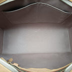 Louis Vuitton Blair MM Beige Poudre Vernis Shoulder — view 9
