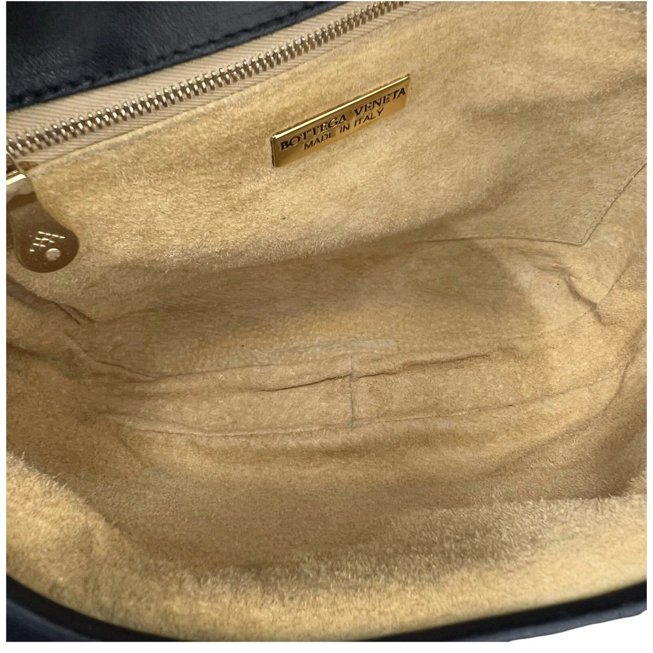 Bottega Veneta Intrecciato Leather Tassel Shoulder Bag Pochette Black — view 9