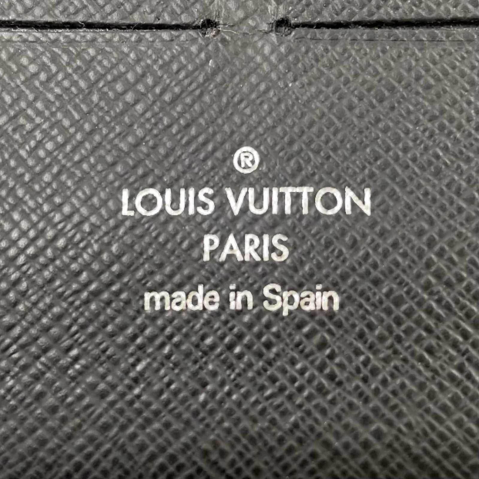Louis Vuitton Zippy Organizer Damier Graphite Leather Black Zip Around Wallet — view 4