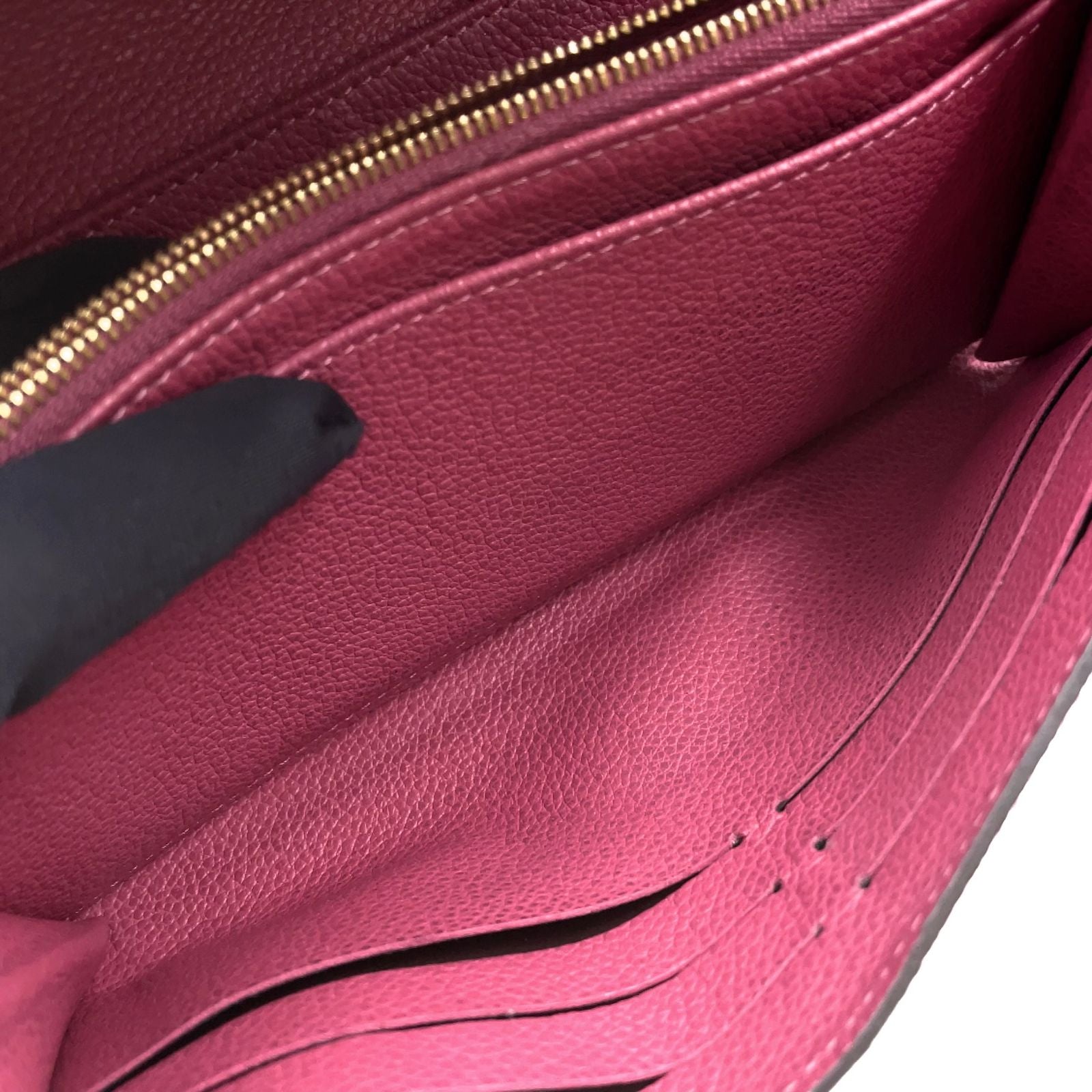 Louis Vuitton Portefeuille Sarah Monogram Empreinte Leather Pink Wallet Gold — view 6