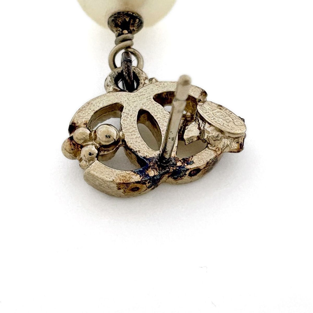 Chanel CC Logo Faux Pearl Earrings Swing Gold White — view 4