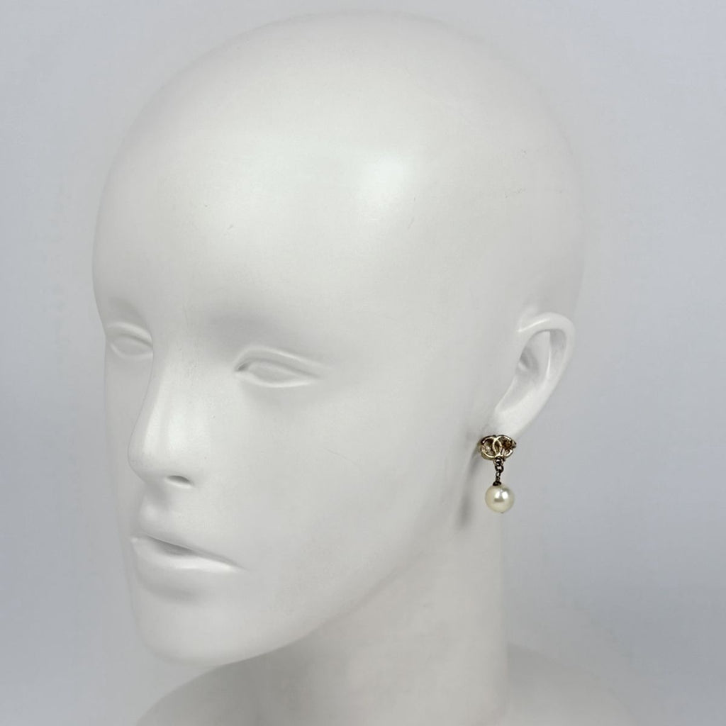 Chanel CC Logo Faux Pearl Earrings Swing Gold White — view 6