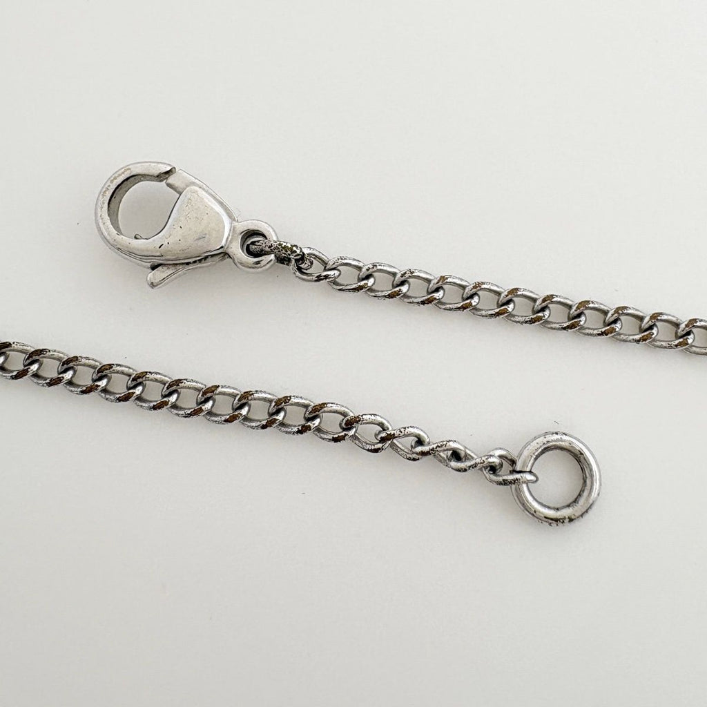 Chanel CC Logo Necklace Silver Plated — view 3