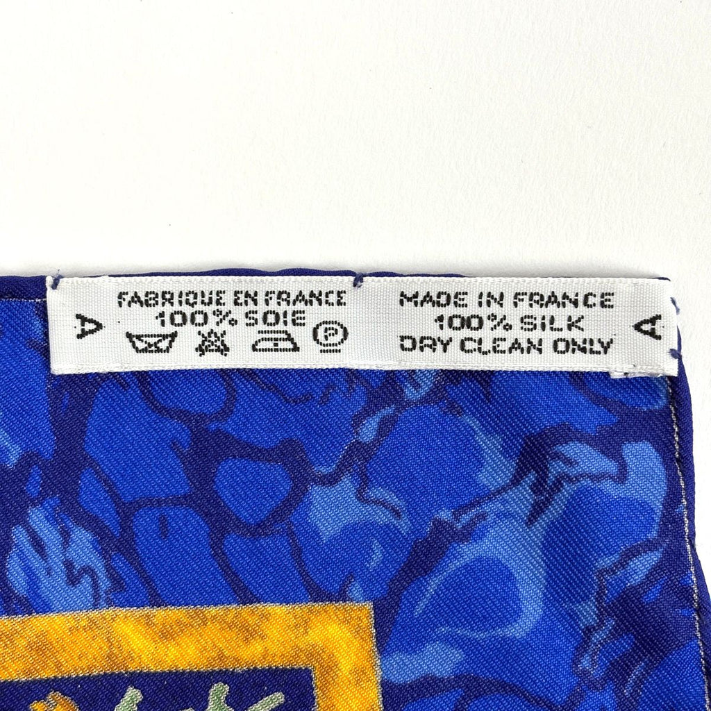 Hermes Carre 90 Carpe Diem Enjoy Your Day Sun Moon Star Scarf Silk Blue — view 2