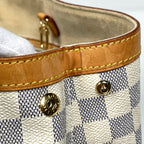 Louis Vuitton Hampstead PM Shoulder Tote Damier Azur White — view 4