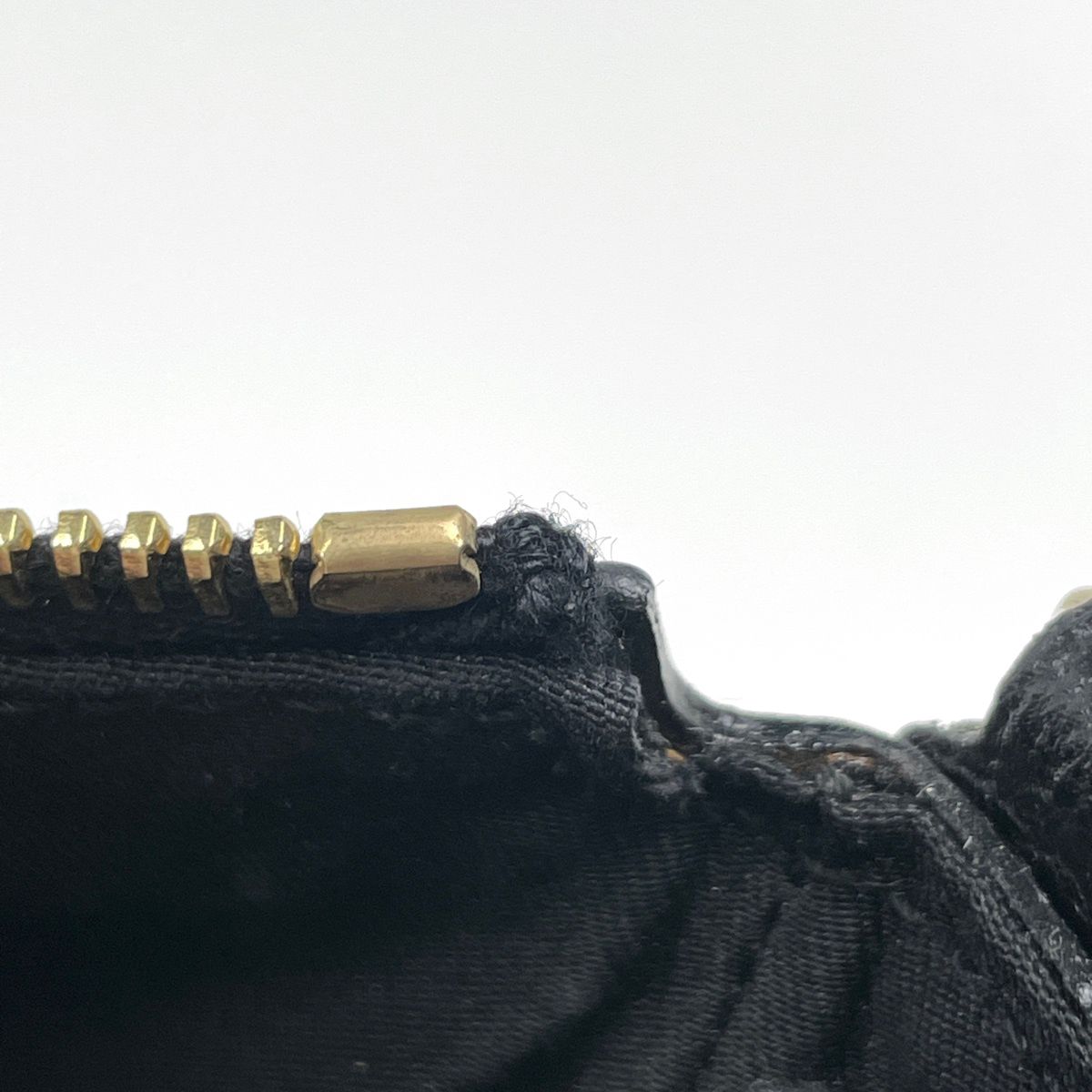 Gucci GG Pattern Handbag Canvas Black — view 7