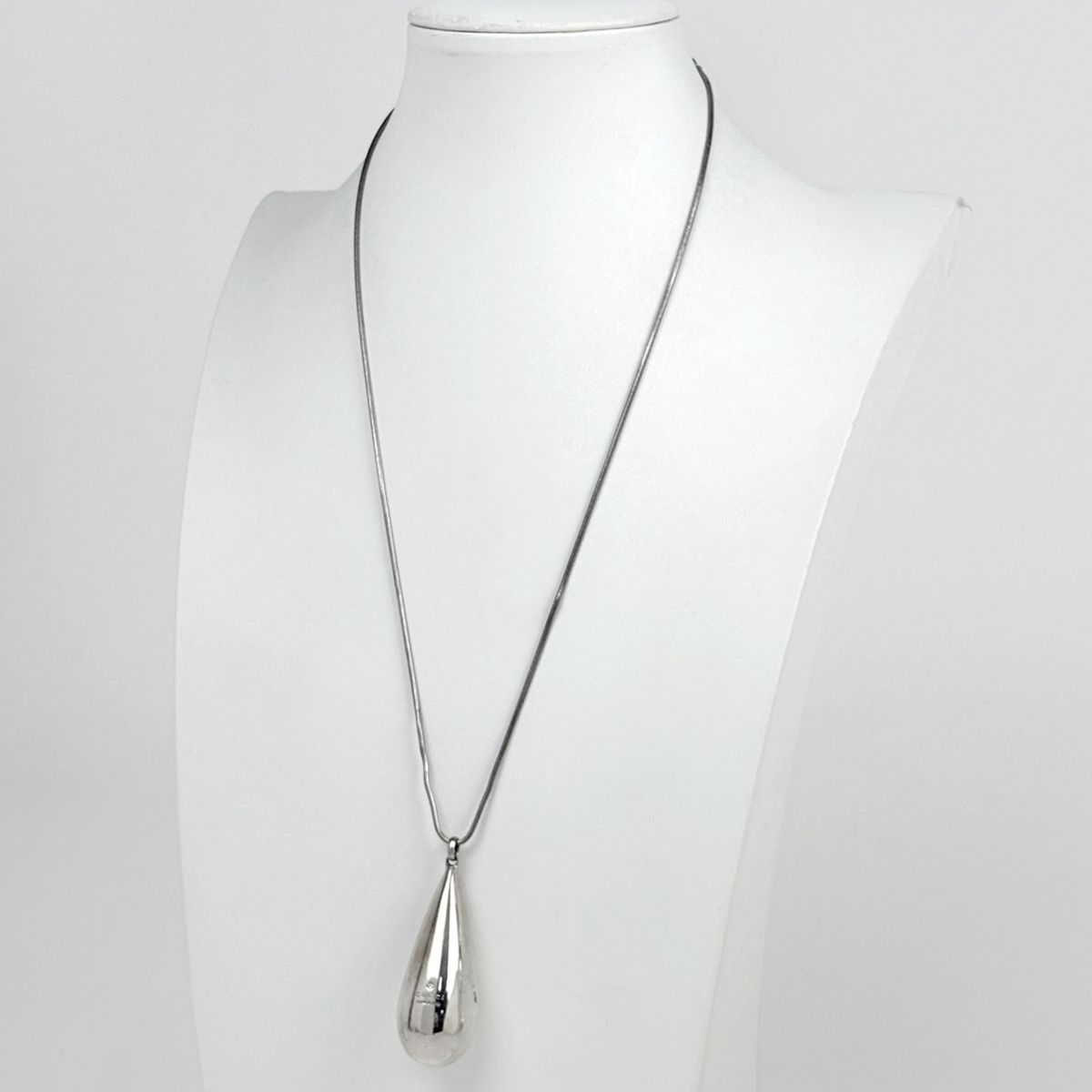 Gucci Teardrop Necklace 925 Sterling Silver — view 6