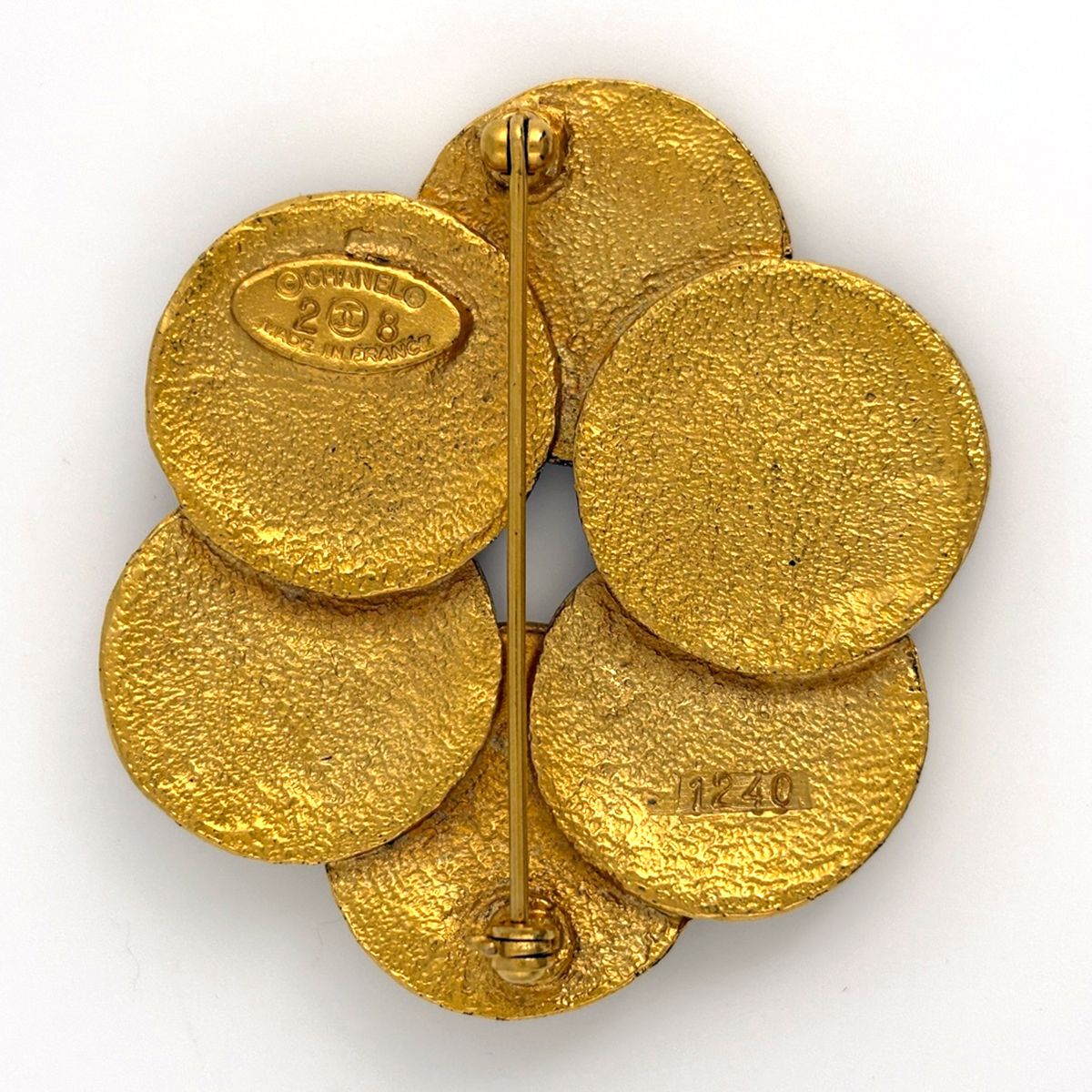 Chanel CC Logo Brooch Gold Plated — view 2
