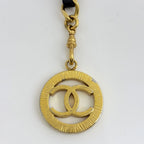 Chanel CC Logo Chain Belt Triple Strand Leather Gold Black — view 3