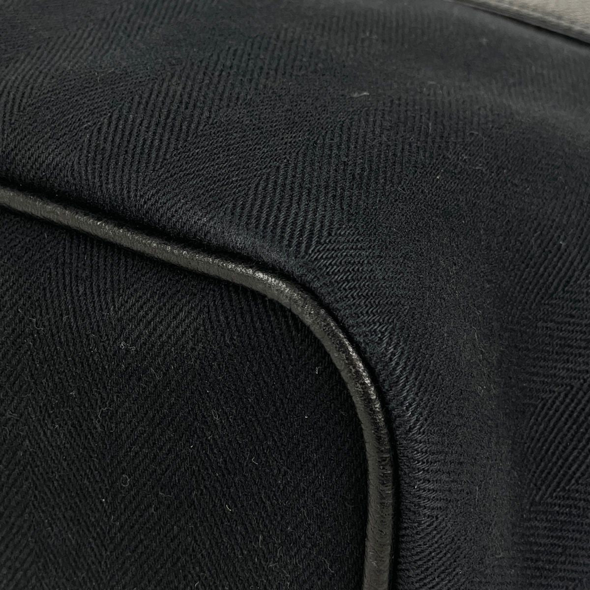 Hermes Valparaiso MM Tote Toilet Blanc Black — view 3