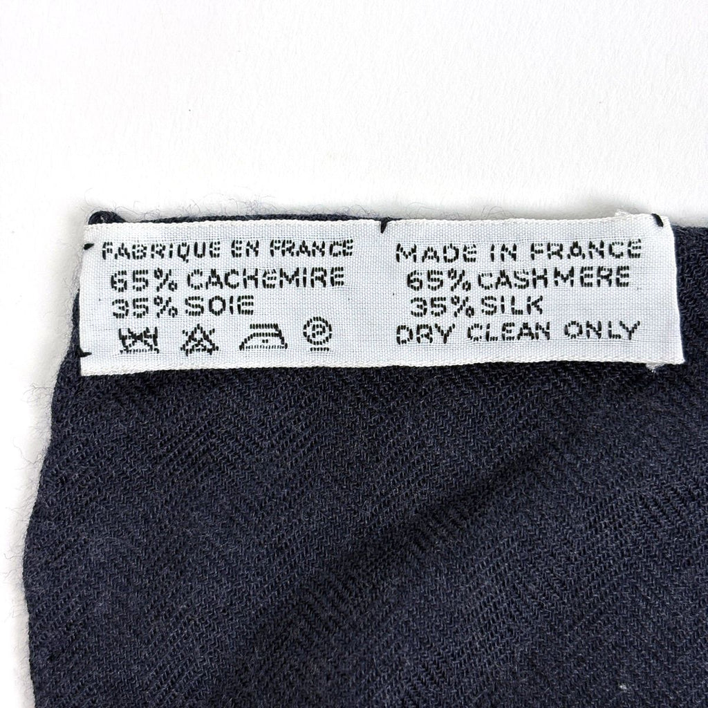 Hermes Carre 90 Confidents Des Coeurs Friends of the Heart Teddy Bear Scarf — view 2