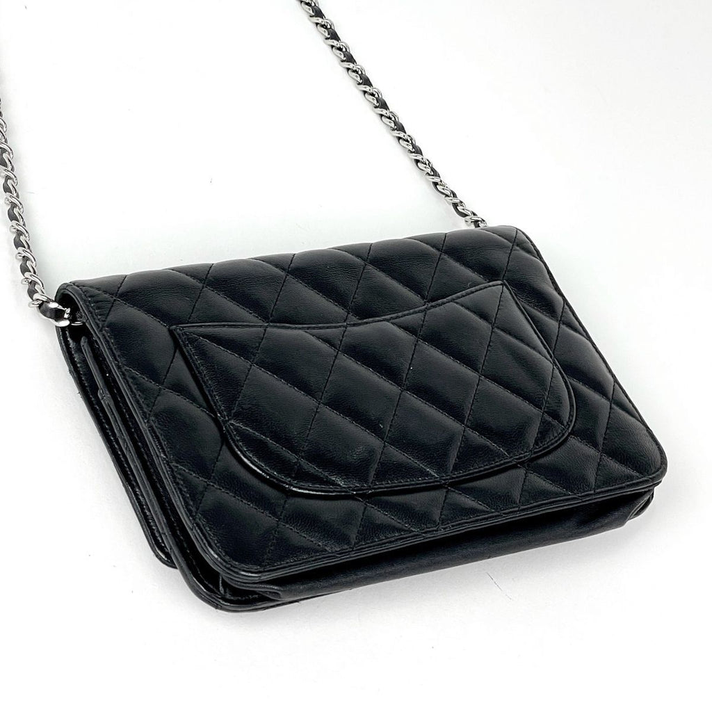 Chanel CC Logo Chain Wallet Shoulder Bag Leather Black — view 2