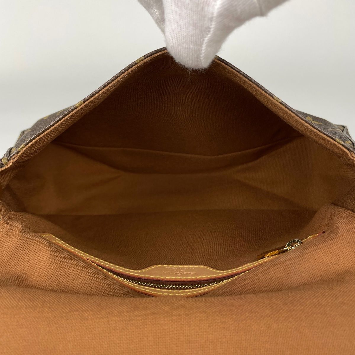 Louis Vuitton Mini Looping Shoulder Bag Monogram Brown — view 8
