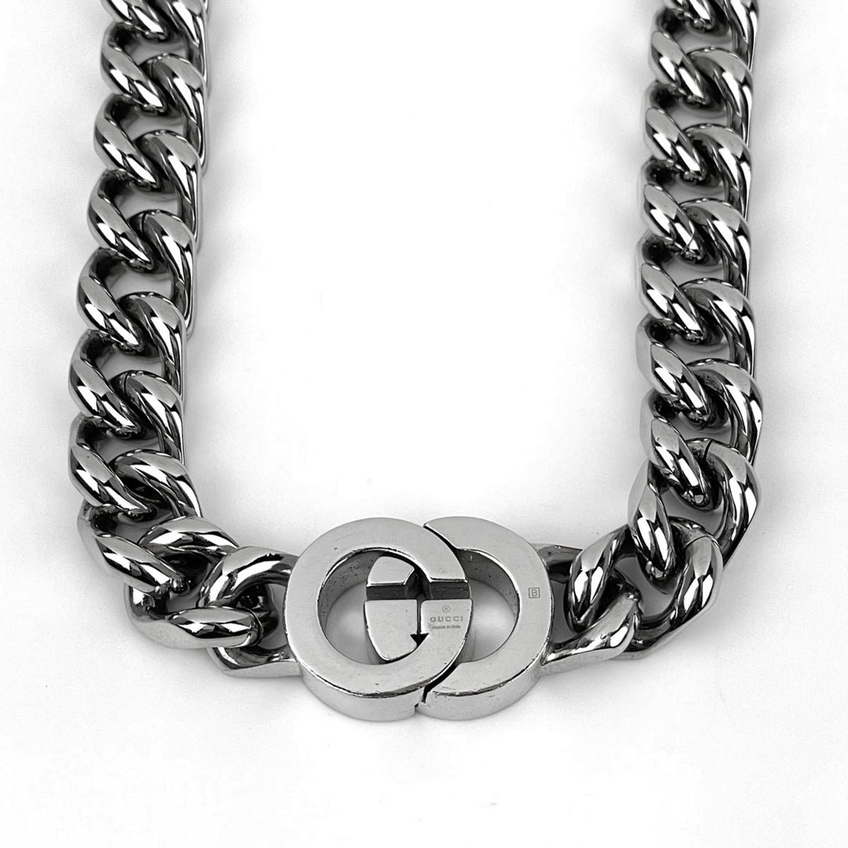 Gucci Interlocking Chain Necklace Metal Silver — view 2