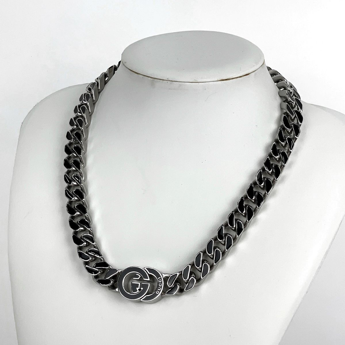 Gucci Interlocking Chain Necklace Metal Silver — view 6