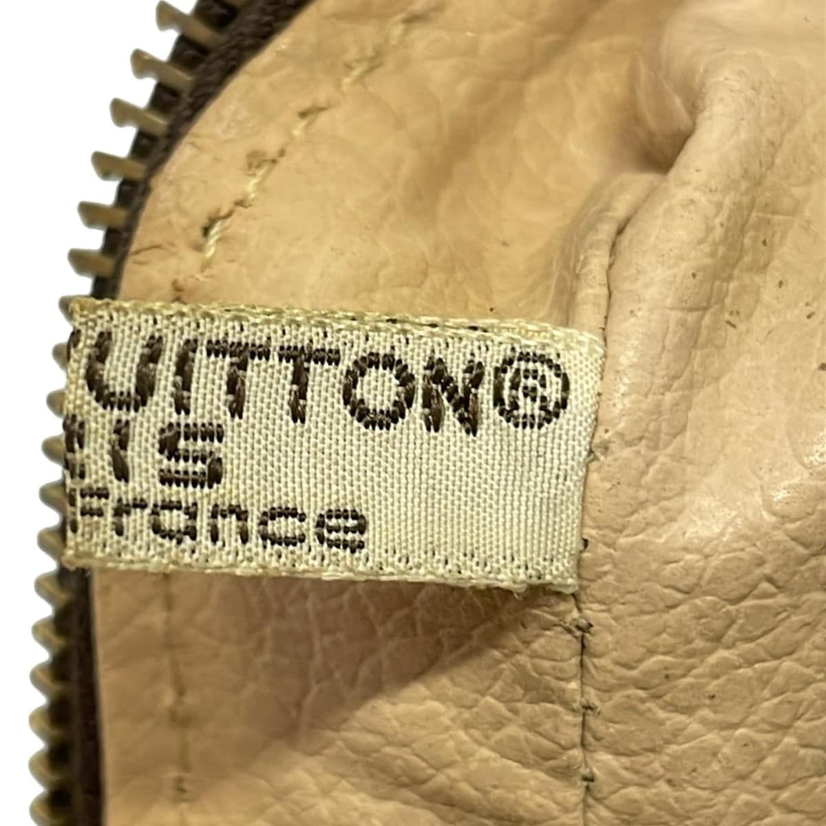 Louis Vuitton Pouch Monogram Trousse Toilette 23 — view 6