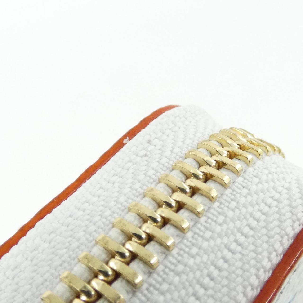 Louis Vuitton Multicolor Zippy Wallet — view 4