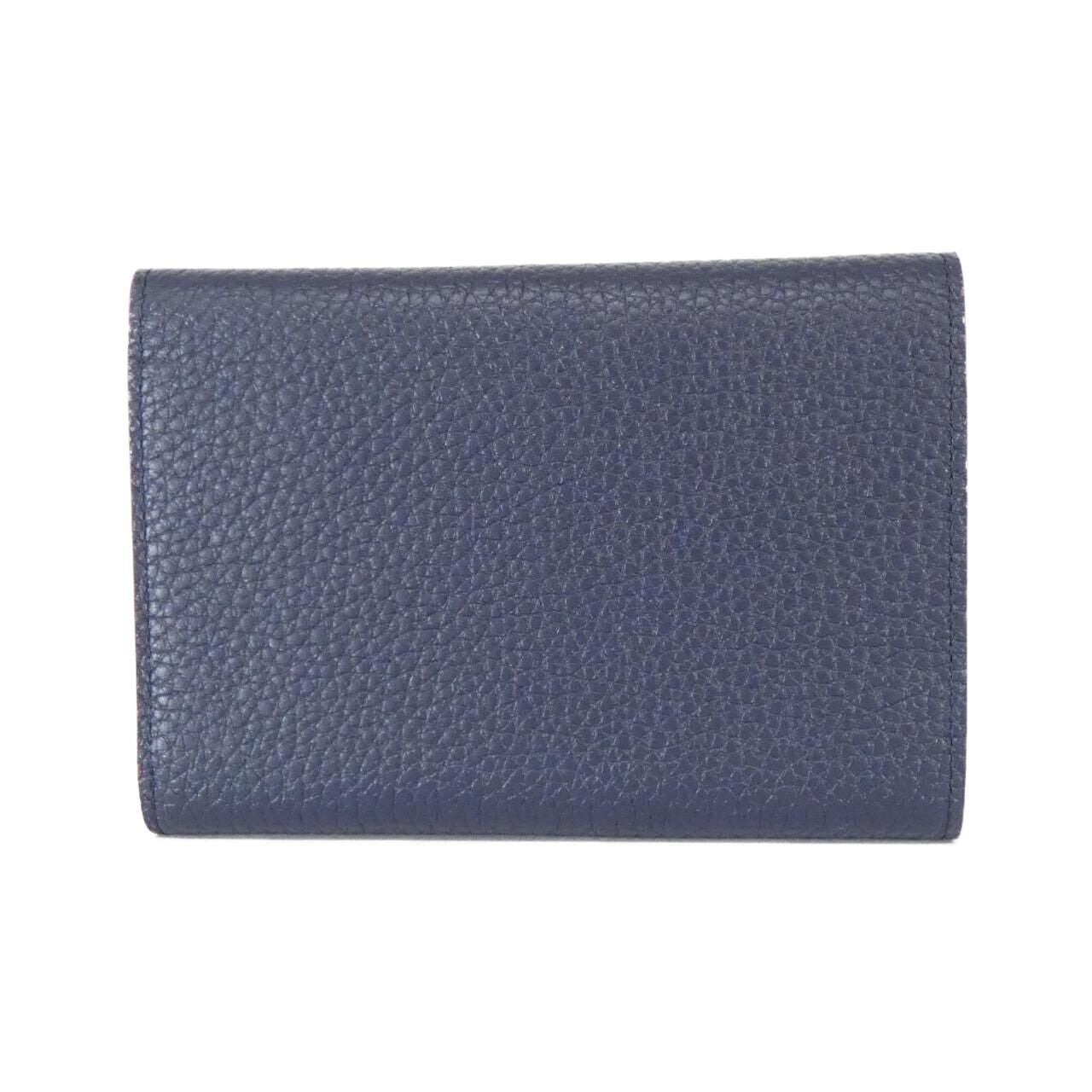 Louis Vuitton Taurillon Portefeuille Capucines Compact Wallet — view 2