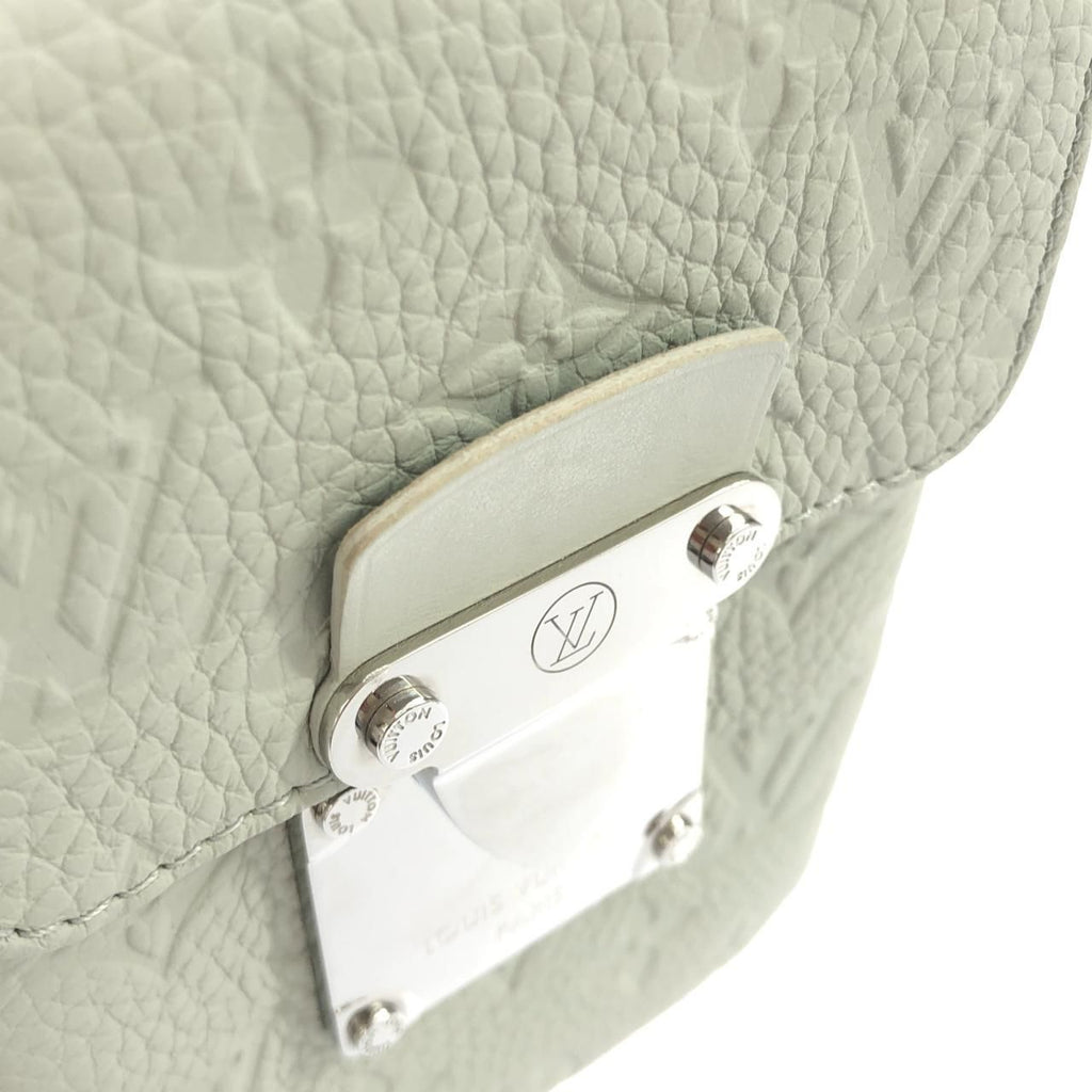 Louis Vuitton S Lock Vertical Wearable Wallet Shoulder — view 4