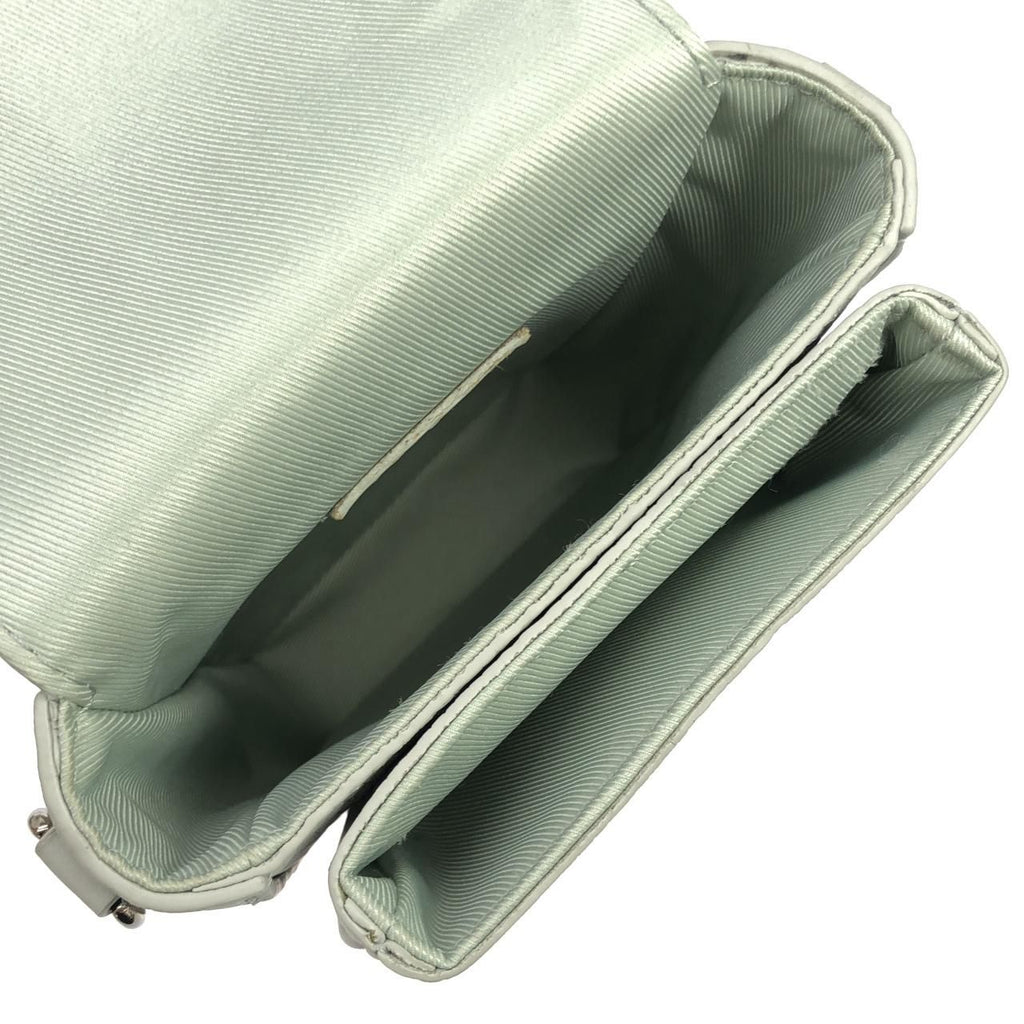 Louis Vuitton S Lock Vertical Wearable Wallet Shoulder — view 8