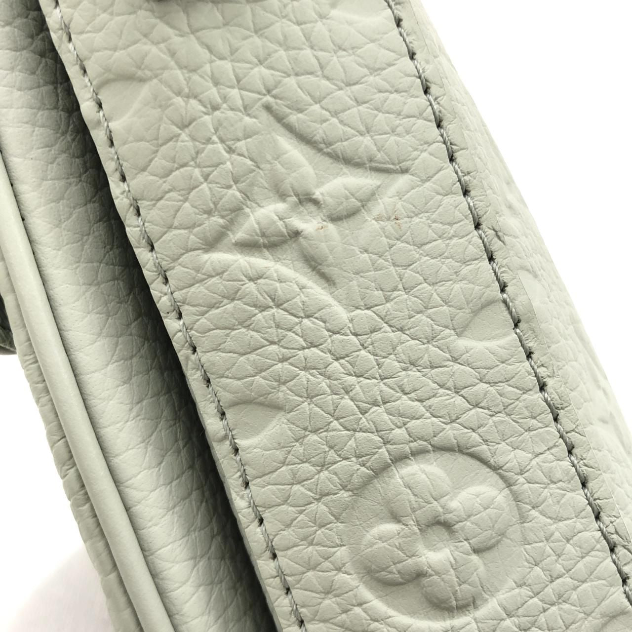 Louis Vuitton S Lock Vertical Wearable Wallet Shoulder — view 5