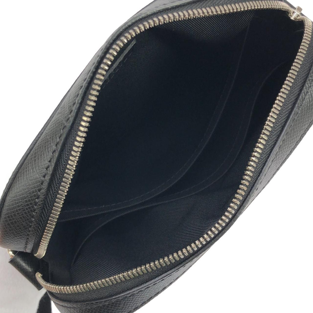 Louis Vuitton Taiga Anton Pochette Shoulder — view 7
