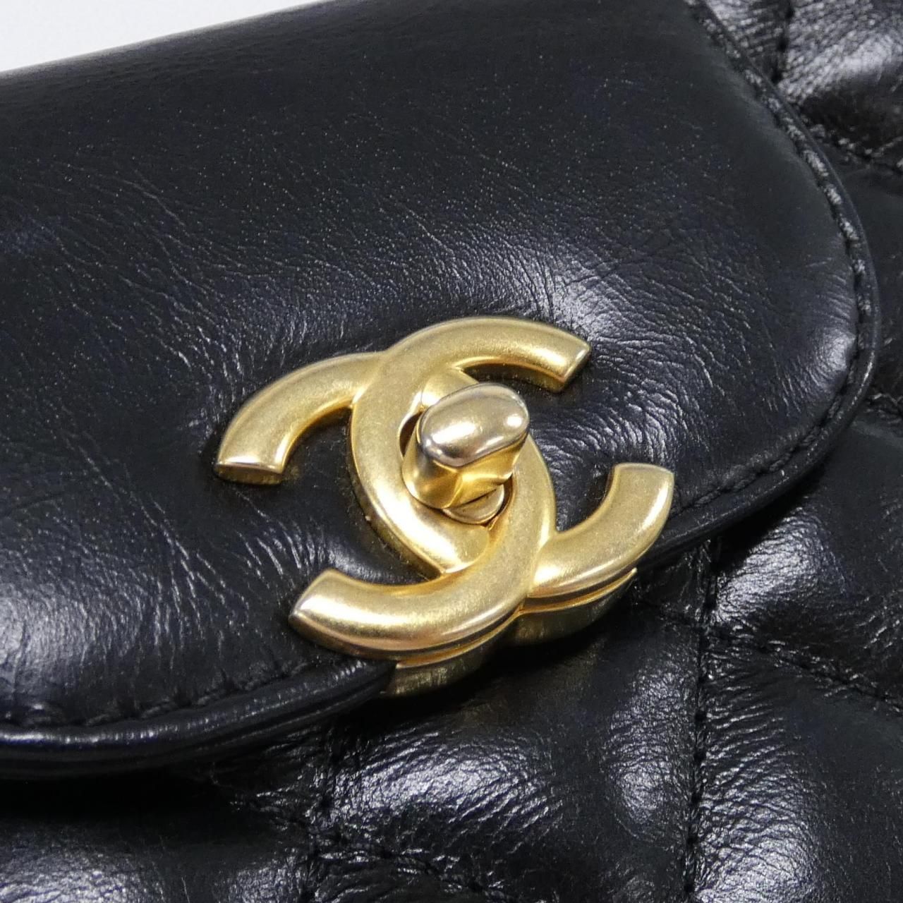 Chanel Bag Handbag Black — view 5
