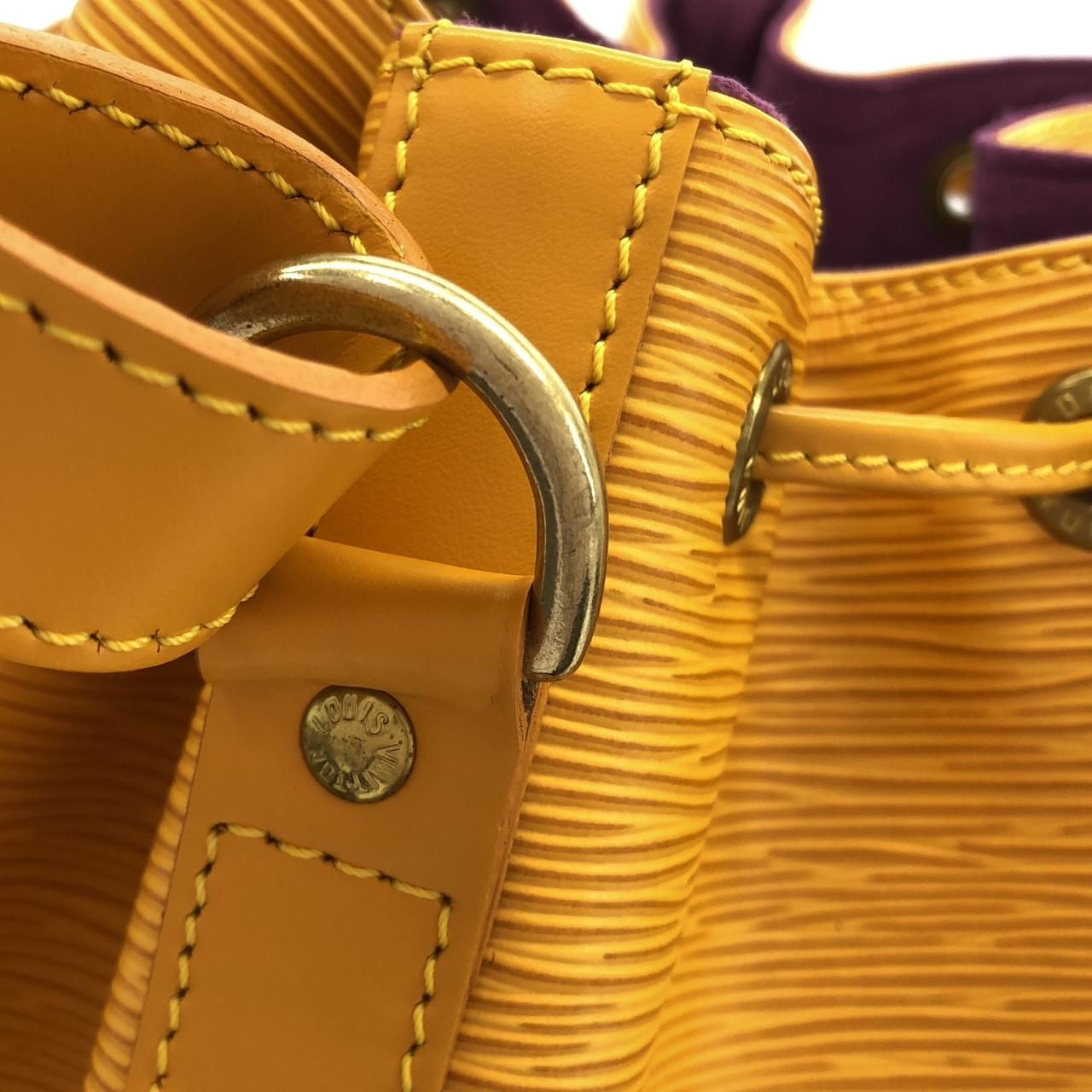 Louis Vuitton Epi Petit Noe Shoulder — view 5