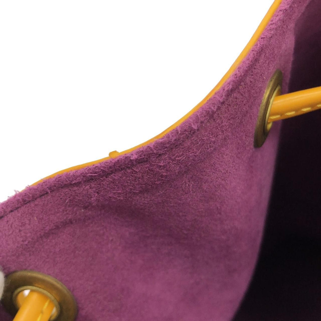 Louis Vuitton Epi Petit Noe Shoulder — view 8