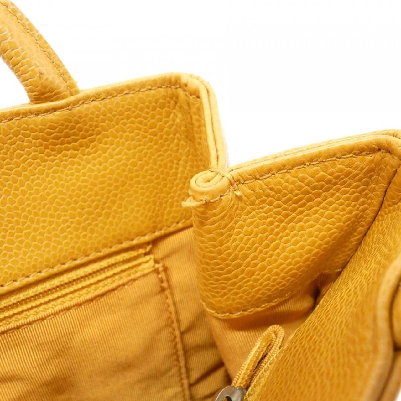Chanel Vintage Bag Handbag Orange — view 9