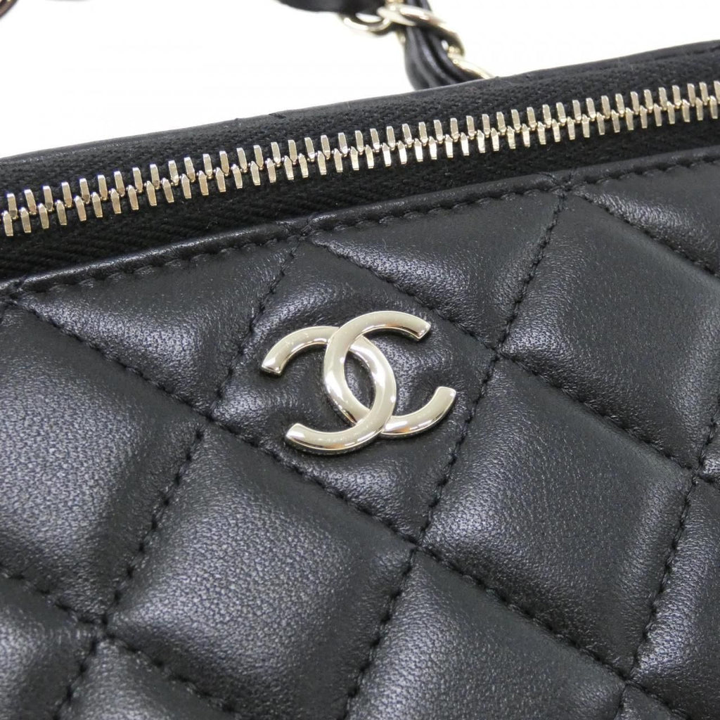 Chanel Bag Handbag Black — view 4