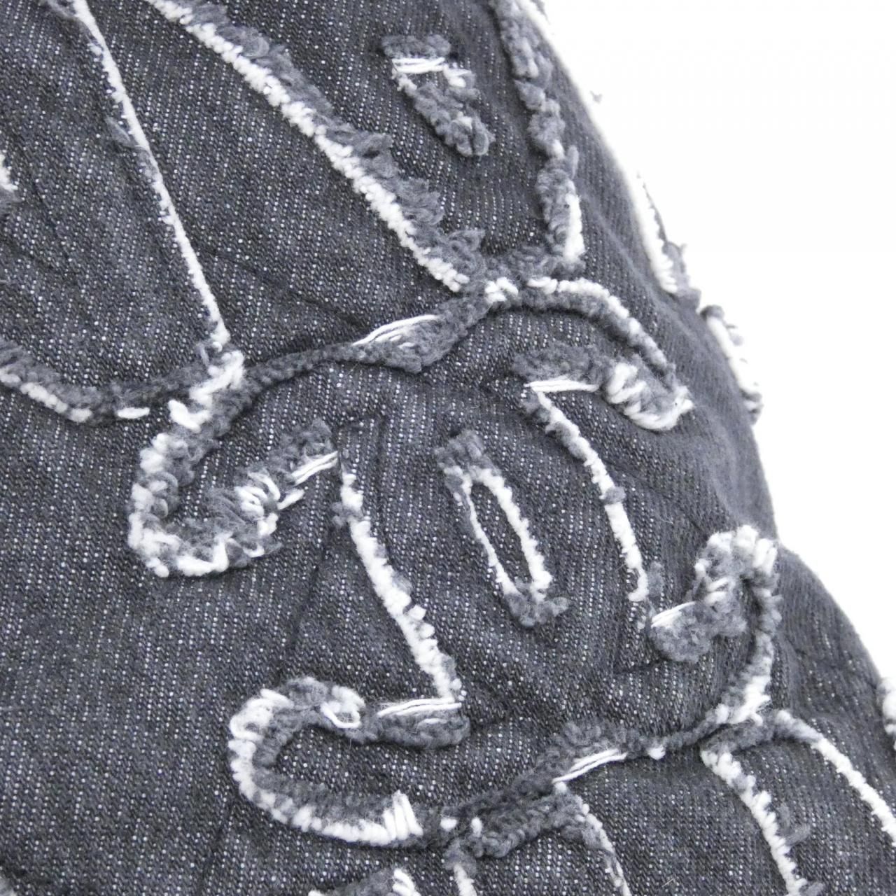 Chanel 22 Line Small Shoulder — view 5